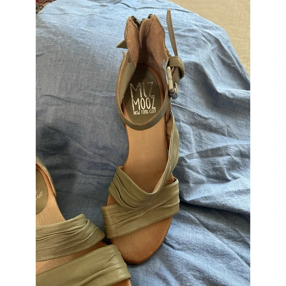 Miz Mooz - Leather Heeled Sandals - Cassie - Sage Green - 7.5-8 NWOB